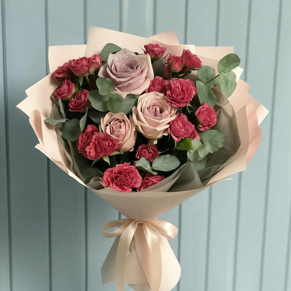 Букет цветов из: Гвоздики и Розы в Грозном