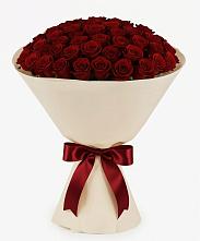 Букет 101 Бордовая роза Блэк Бакарра в Грозном