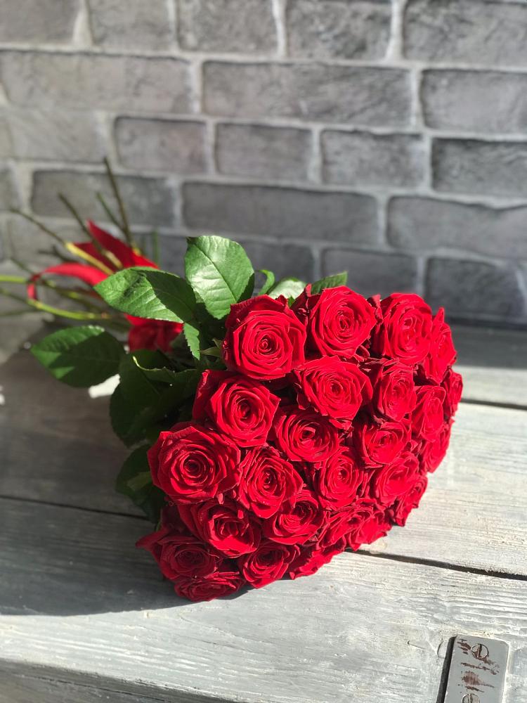 Букет Красные розы Фридом в Грозном