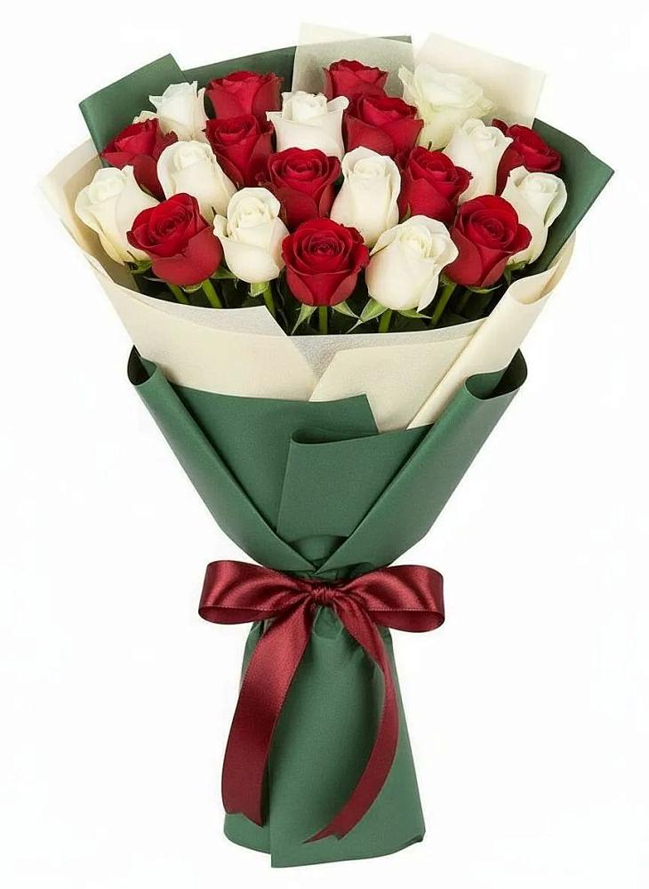 Букет Микс из красных и белых роз в Грозном