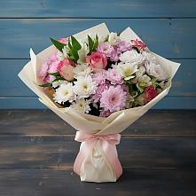 Букет цветов из:  Хризантемы, Альстромерии и Розы в Грозном