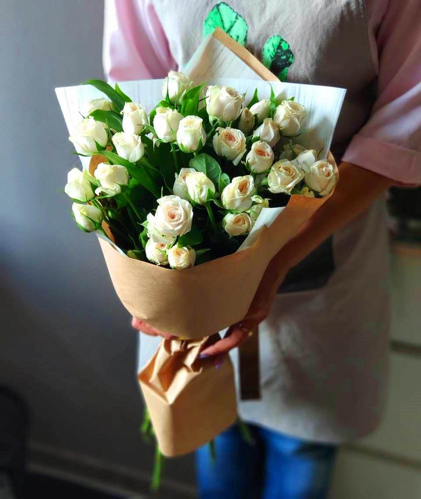 Букет цветов из: Розы в Грозном