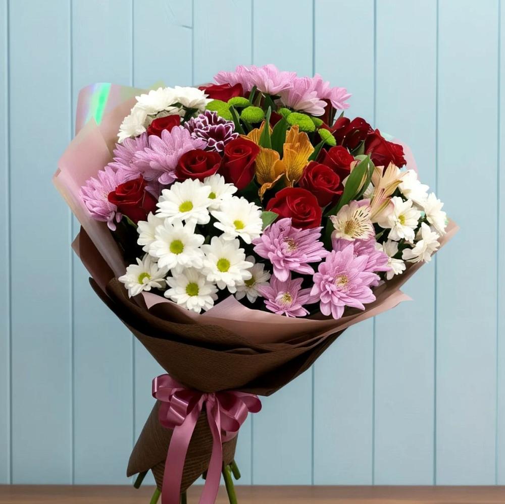 Букет цветов из: Розы, Хризантемы и Альстромерии в Грозном