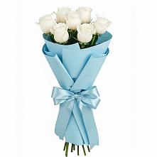 Букет 7 белых роз Проуд в Грозном