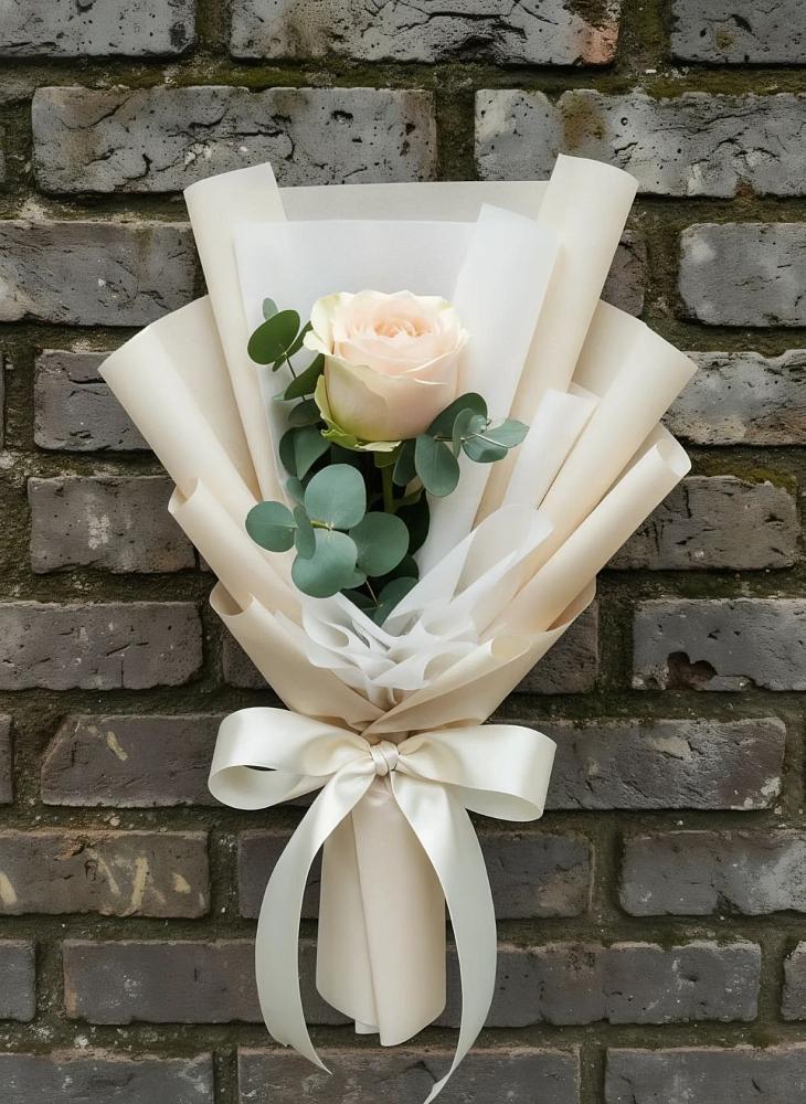 Букет цветов из: Розы в Грозном