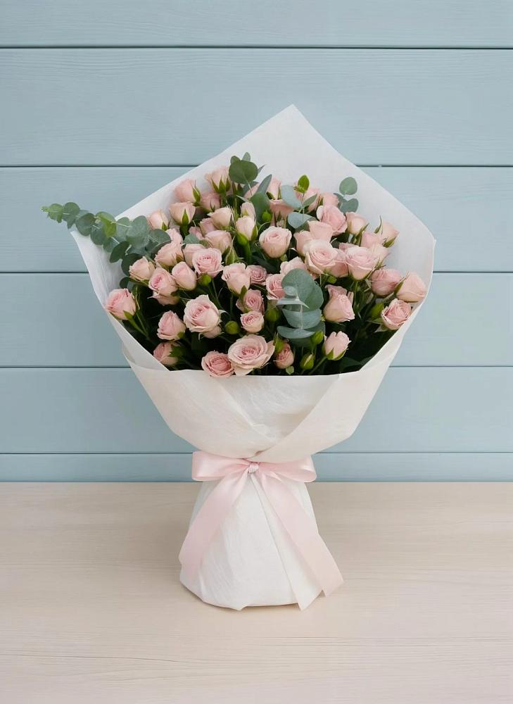 Букет цветов из: Розы в Грозном