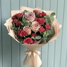 Букет цветов из:  Гвоздики и Розы в Грозном